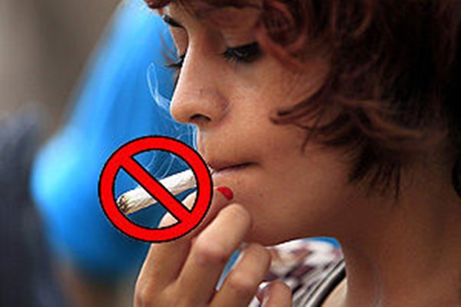 Women who smoked 21 to 30 cigarettes per day were more than 8.35 times likely to have subarachnoid hemorrhage compared to non-smokers.