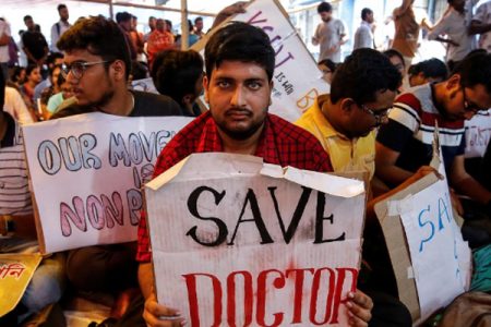 Healthcare associations condemn assault on doctors in Kolkata