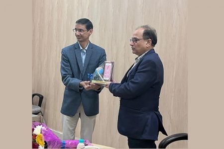 IIT Roorkee and AIIMS Delhi develop SwasthGarbh mobile app for pregnant women